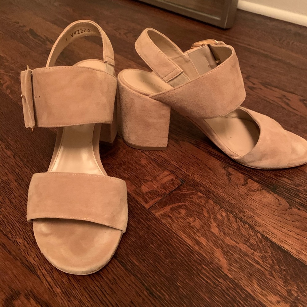 Block heel suede sandals